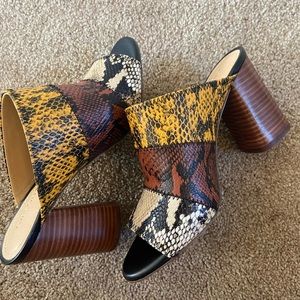 Gibson Latimer snake leather shoes